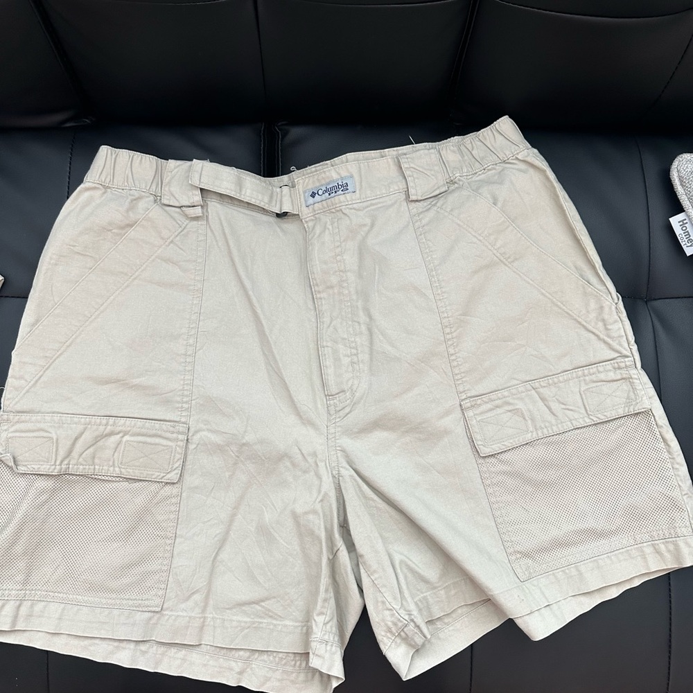 Columbia PFG cargo fishing shorts
